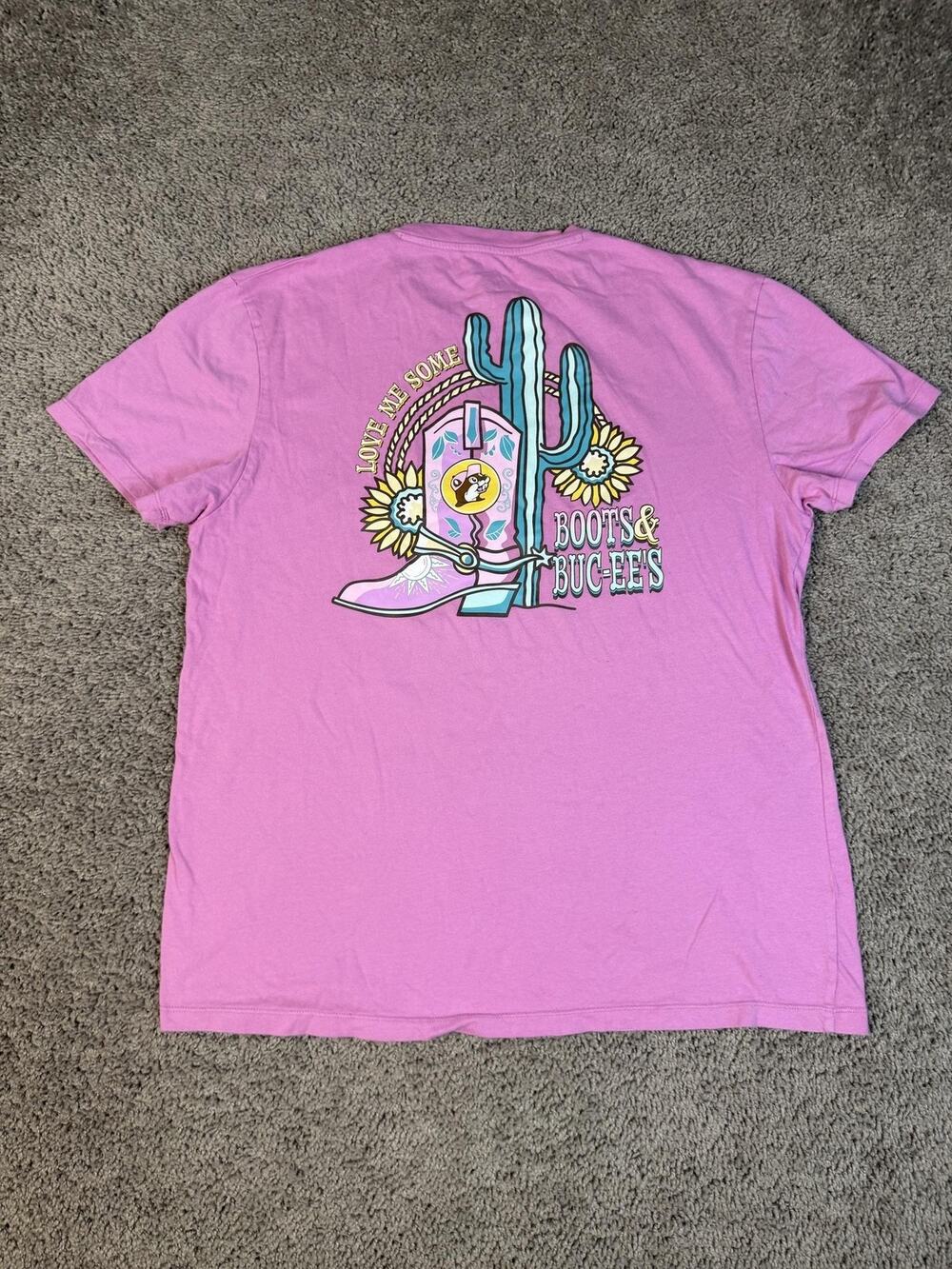 Buc-ee's Shirt Mens L Pink Boots & Buc-ee's Graphic Crew Neck Cotton Tagless